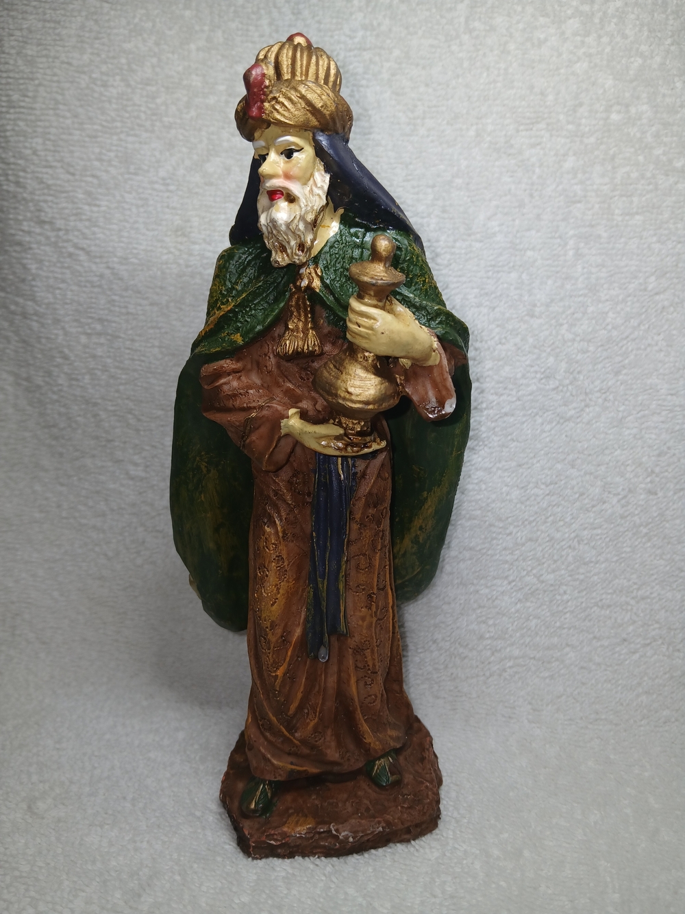 Handcrafted Green and Brown Three Wise Men Sculpture - Decorative Home Art